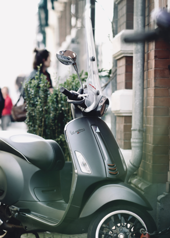 Knallertkøreskole 2 Farum - Oktober 2025 - Klik for at tilmelde dig